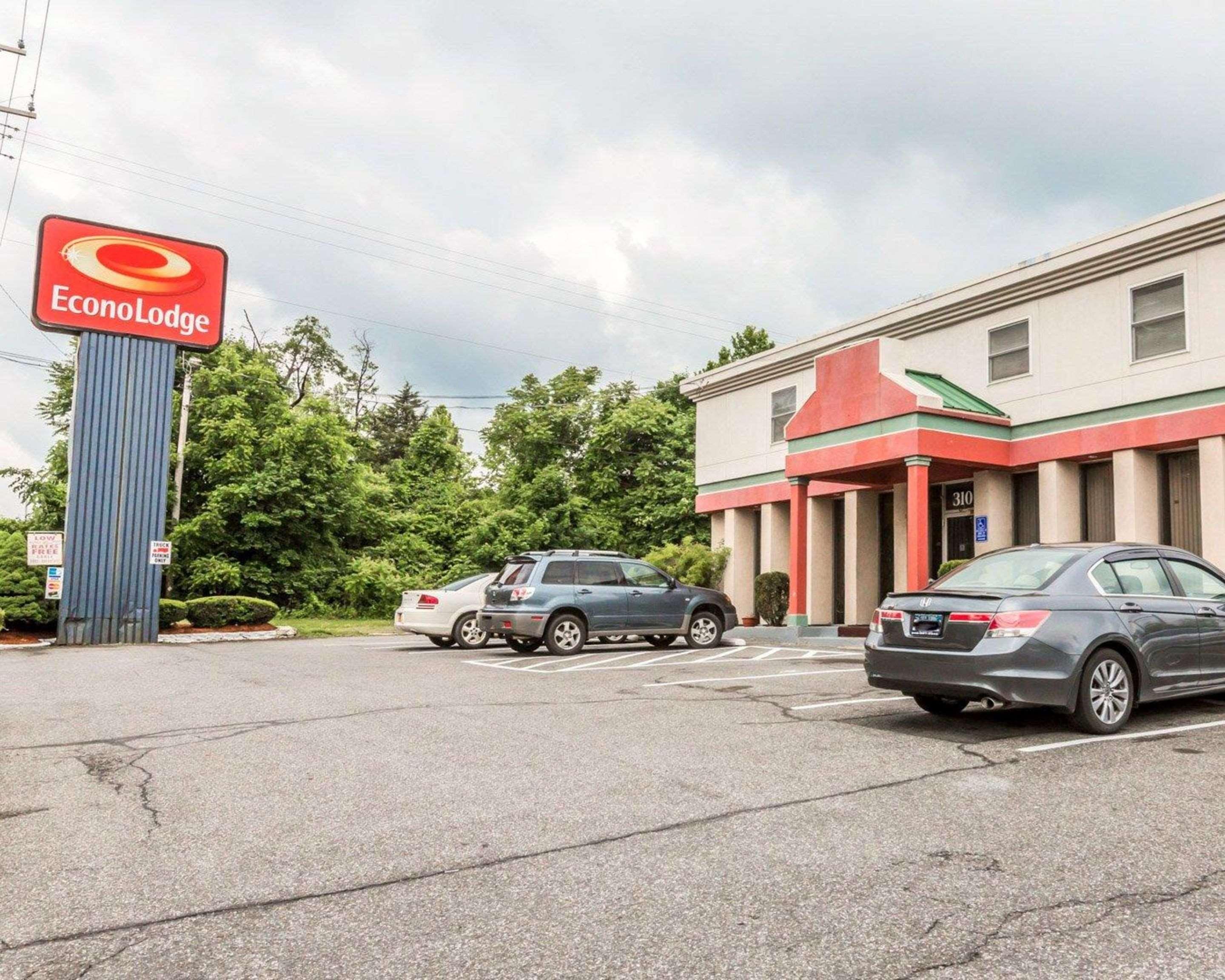 Econo Lodge Stewart International Airport New Windsor Dış mekan fotoğraf